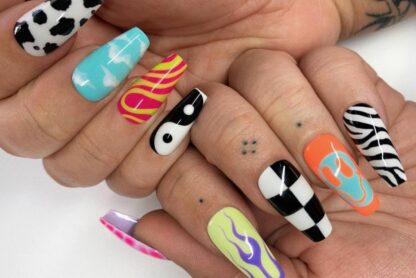 Nail art mismatched